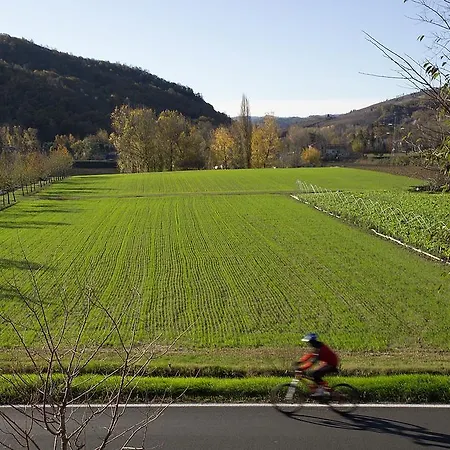 Elena Paternoster * サン・ラッザロ・ディ・サーヴェナ